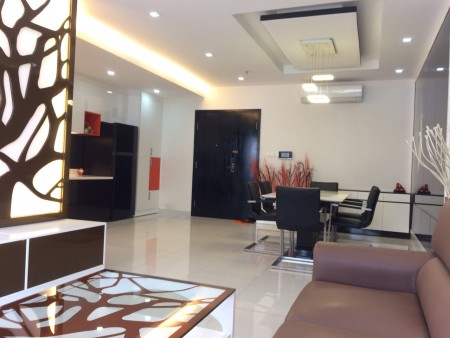 Cho thuê CHCC Sunrise City Central 99m2, 2pn, 2wc, full nội thất, giá 15tr/ tháng. Lh: 0937 436 926