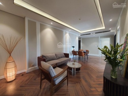 Cho thuê nhanh căn hộ tại Golden Land 115m2 có 3 phòng ngủ, 2 phòng vệ sinh, nội thất cao cấp