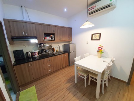 Căn hộ mini cao cấp 2 phòng ngủ hiện đại ngay trung tâm Quận 1 đường Trần Nhật Duật