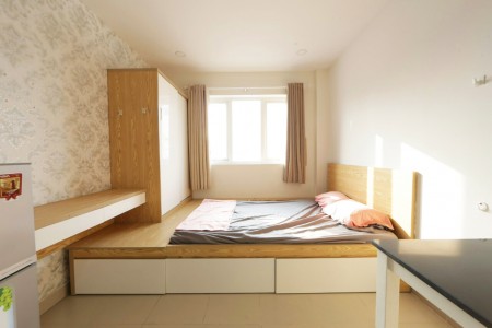 Căn hộ đầy đủ tiện nghi mặt tiền đường Nguyễn Thị Thập Q7 cửa sổ lớn, giá rẻ cách Lotte Mart 5 phút