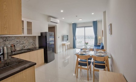 Mùa dịch căn hộ cao cấp giảm giá mạnh. Căn hộ 76m2, 2pn, 2wc full nội thất cao cấp