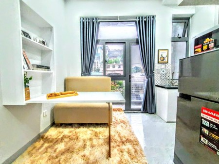 Căn hộ mini full nội thất đường CMT8 - Tân Bình có gác, cửa sổ, ban công thoáng mát