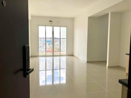 Cho thuê căn hộ dự án Carillon 5, 103m2, 3pn, 2 toilet, nhà vừa bàn giao mới 100%