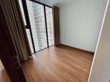 Bên em có căn hộ tại dự án Eco green Quận 7 cần cho thuê giá tốt 2pn - 8tr5 và 3pn - 11tr