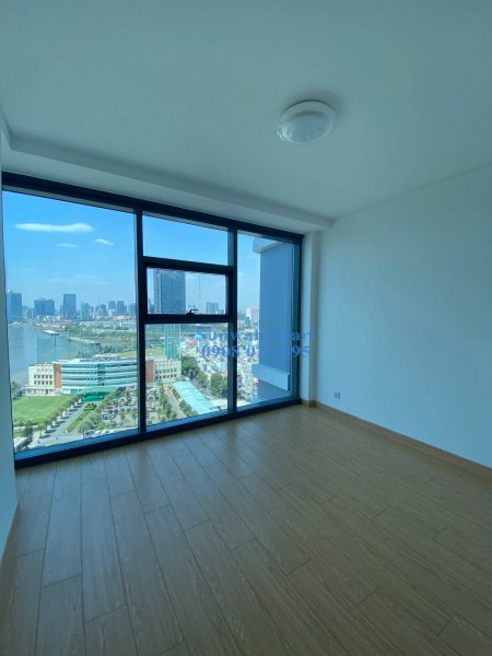 Chỉ 20tr thuê ngay căn hộ 2PN_99M2 Sunwah Pearl, view sông, nội thất cơ bản. Hotline PKD 0908078995