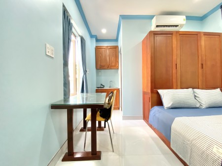 Căn hộ mới khai trương, mới 100%, có thang máy đường Lý Thường Kiệt Q10, cạnh nhà thi đấu Phú Thọ