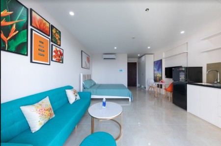 Mình cần cho thuê căn hộ Studio 39m2 Vinhomes D'capitale Full đồ view hồ giá rẻ mùa covid.