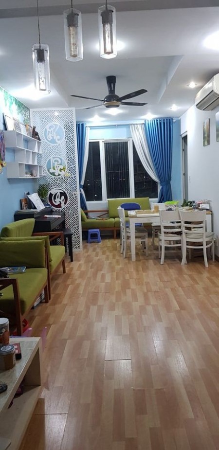 Cho thuê căn hộ tầng cao thoáng mát, view đẹp, 85m2, 2pn, 2wc tại dự án  Morning Star