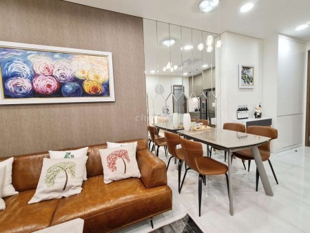 Em có căn hộ Kingdom 101 cần cho thuê 73m2, 2PN, 2WC, Full nội thất chỉ 18 triệu/tháng