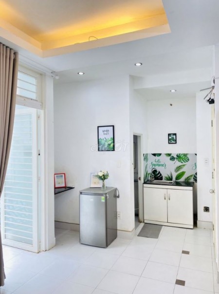 Trống cho thuê căn hộ dịch vụ 25m2 1PN ở Phú Nhuận giá rẻ nhất thị trường