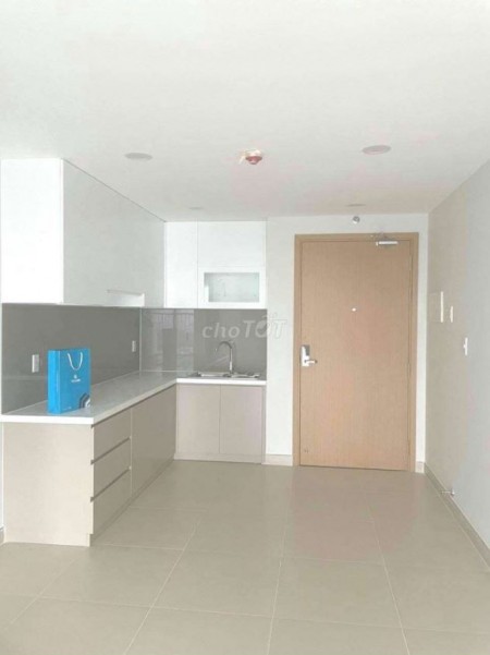 Còn một căn hộ 2 phòng ngủ ở Carillon7 cho thuê