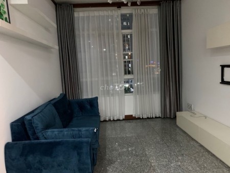 Căn hộ tại Phú Hoàng Anh cho thuê 8 triệu/tháng, diện tích 88m2, 2pn full nội thất cao cấp