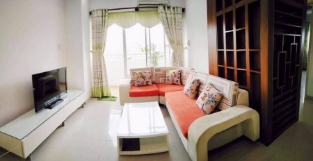 Cho thuê căn hộ cao cấp tại SGC Nguyễn Cửu Vân Căn góc; 70m2; 2PN, 2WC; Nội Thất Đẹp