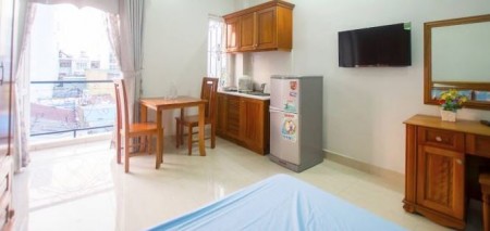 Gần công viên Lê Thị Riêng Quận 10 cho thuê căn hộ dịch vụ dt 35m2 đủ nt giá rẻ 7 tr/ th