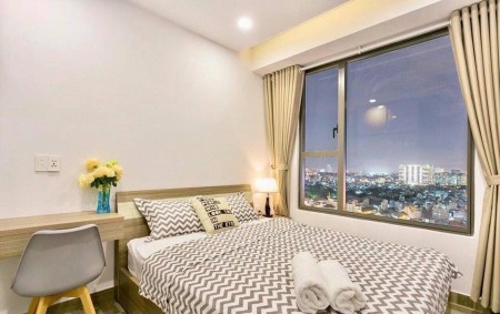 Căn hộ tại Saigon Royal: Căn 2PN, 2WC giá thuê 15tr5/tháng. Chi tiết liên hệ 0972 157 496, 65m2, 2 phòng ngủ, 2 toilet