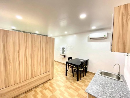 Mới xây cho thuê căn hộ dịch vụ mini Quận 1 dt 25m2 giá rẻ 5,5 triệu/ th