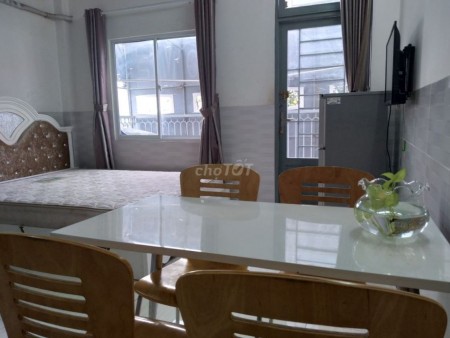 Cho thuê căn hộ dịch vụ mini ở Quận 8 dt 22m2 đủ nt giá rẻ 3,9 tr/ th