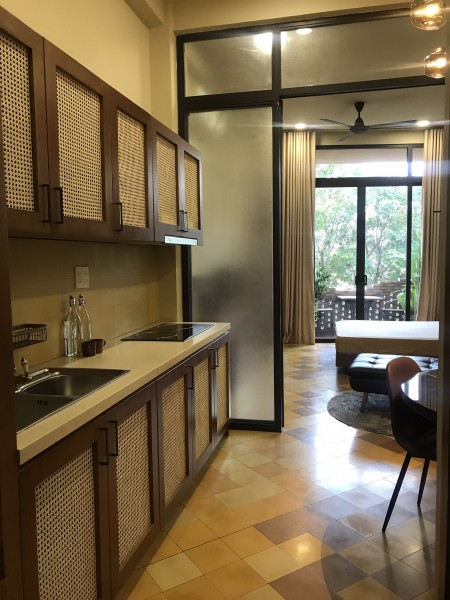 Căn hộ 1PN ban công thiết kế cổ điện tại Quận 3