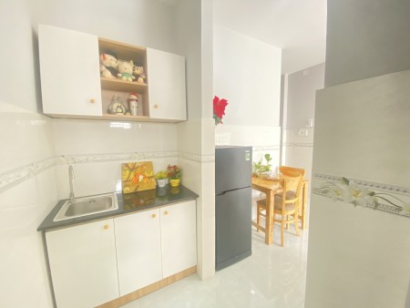 Căn hộ dịch vụ full nội thất cao cấp tại 154 Đường Âu Dương Lân, Quận 8