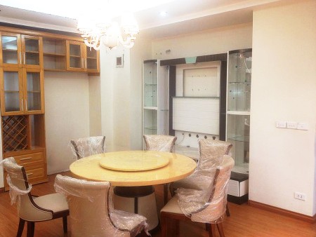 Cho thuê căn hộ 128m2 3PN mặt phố Nguyễn Cơ Thạch, Mỹ Đình. Giá 9.5tr Liên Hệ 0982298991