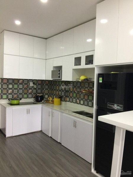 Cho thuê căn hộ 75m2, 2PN, 2WC full nội thất tại CC Marina Tower, giá 7.5 triệu/tháng. LH: 093588588