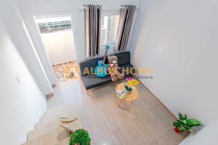 Căn hộ mini ban công ngay Âu Cơ, Lạc Long Quân gần Ngã Tư Bảy Hiền. Lh tư vấn 0398 744 579