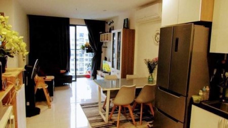 Cần cho thuê căn 2pn-1wc full nội Vinhomes Grand park quận 9. Dt 59m2, 2pn, 1wc giá 6tr5/tháng