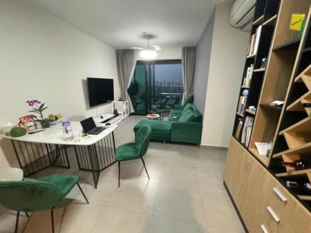 Cho thuê căn hộ 2 phòng ngủ view Landmark 81 - Full Nội thất - 85m2. LH: 0792317869 Phan Cường.