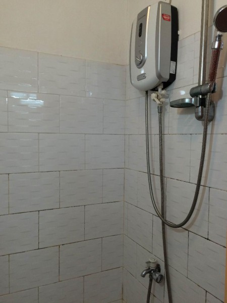 Cho thuê căn hộ C.C tại mặt tiền đường Nguyễn Ái Quốc, P. Quang Vinh , Tp.Biên Hòa, Đ.N, 75m2, 2 phòng ngủ, 1 toilet