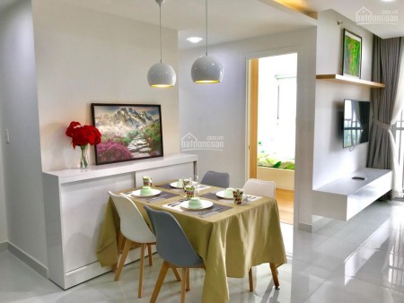 Cần cho thuê Sky Garden 3, đ. Ng Văn Linh, P. Tân Phong, Q7. S=72m2. Giá 14 tr/th: 0941 651 268 Vân