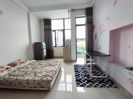 Căn hộ dịch vụ mới xây đầy đủ tiện nghi - View mặt tiền Ban công Q.tân bình