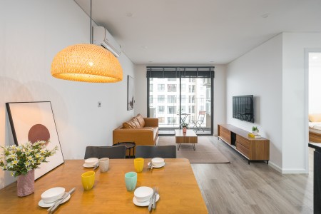 Cần cho thuê căn 2 ngủ 85m2 Vinhomes D'Capitale giá 13t