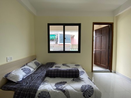 Cho thuê căn hộ Studio full NT có Ban công tại Đường Nguyễn Lâm, Phường 3, Bình Thạnh