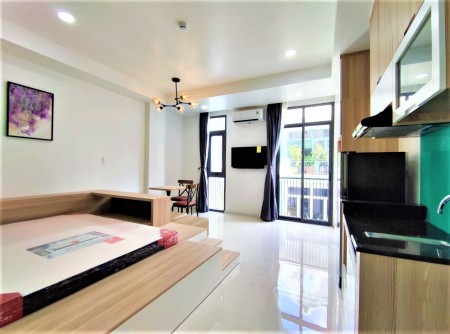 Ban Công Mới Xây chỉ tính tiền Điện Miễn Phí mọi dịch vụ Ngay Đ.Trường Sơn