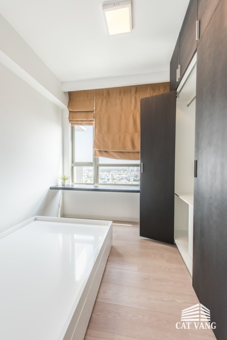 Cho thuê căn hộ Saigon South 3PN full nội thất cao cấp . lầu cao . view thoáng .giá siêu ưu đãi.