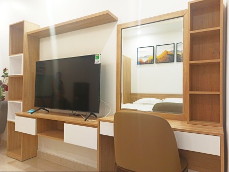 Căn Hộ Full Nội Thất, Bếp riêng Hiện Đại, ngay Công viên Tao Đàn