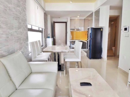 CH gần Sân bay 2PN 74m2 nội thất cao cấp Botanica Premier ( căn góc)