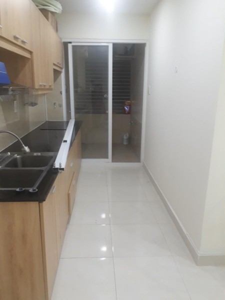 Cho thuê căn hộ Khuông Việt, có 5 phòng, dt: 90m2, giá thuê 9tr