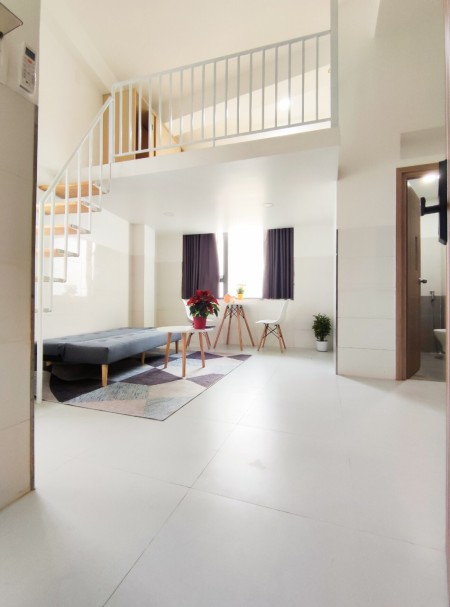 Căn hộ full nội thất mới xây gác cao 1M70, phòng rộng 40m2