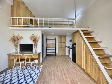  Duplex Bancol lộng gió, full nội thất cao cấp, máy giặt RIÊNG, CMT8 Q10