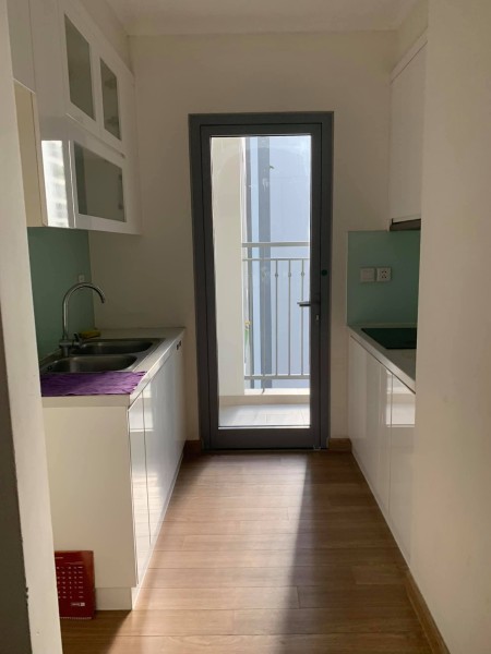 Khách cũ chuẩn bị trả nhà nên tôi có nhu cầu cho thuê căn hộ 2 phòng ngủ Times City tòa T10 – không