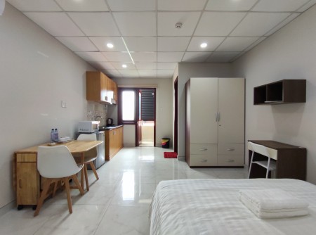 Căn hộ 1PN, Studio ban công Lạc Long Quân, ngay nhà thờ Phú Trung, Bảy Hiền_Full nội thất