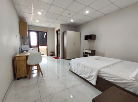 Căn hộ 1PN có ban công, Full Nội thất Lạc Long Quận - Q. Tân Bình