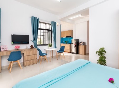 Căn hộ studio - cửa sổ - ban công, full nội thất - Yên Thế, ngay sân bay Tân Sơn Nhất.