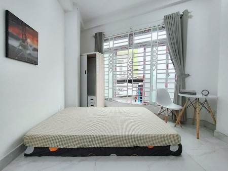 Cho thuê Căn hộ studio - cửa sổ, full nội thất, gần Cao Đẳng fpt...