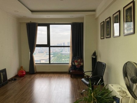 Cho thuê căn hộ chung cư cao cấp Vinata Tower diện tích 113m2, 3PN, 2WC, 2 Logia