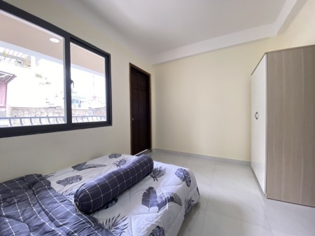 Căn hộ studio - ban công, ngay con phố ăn uống Vạn Kiếp bậc nhất SG