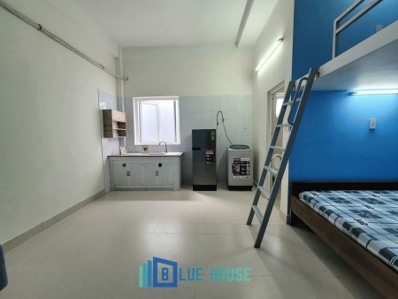 Căn Hộ Ngay Cầu Tham Lương, Diện tích 30m2, Giường Có Tầng, Cửa Sổ Lớn