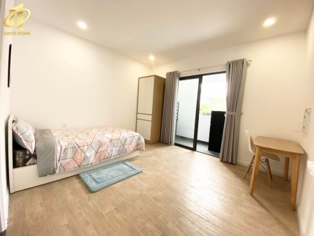 Căn Hộ bancong máy giặt riêng tách bếp Q7 gần Lotte, PMH sát Q1 Q8 Q4