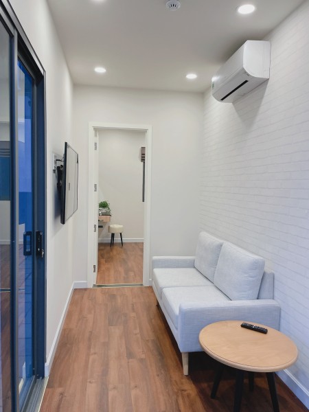 Ban công rộng 30M2, 2PN rộng,2WC, nội thất mới, hầm giữ xe ô tô, ngay Kỳ Đồng, Trung tâm Quận 3